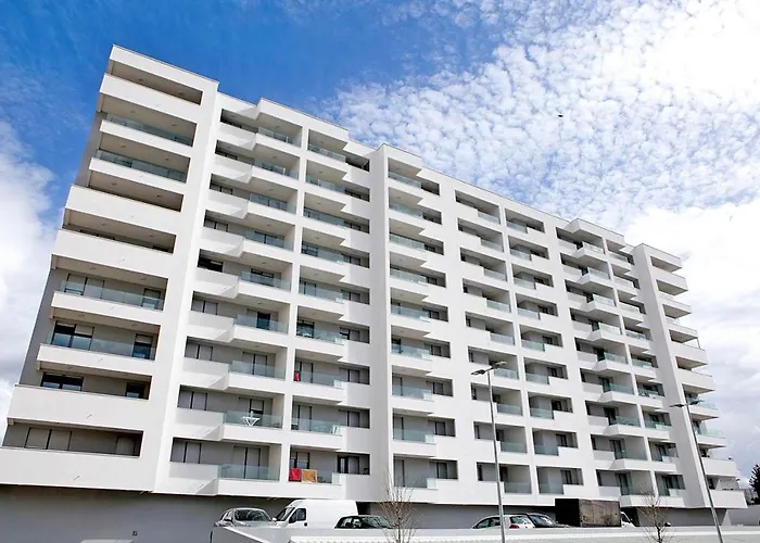 Sweet Daisy With Parking Zára